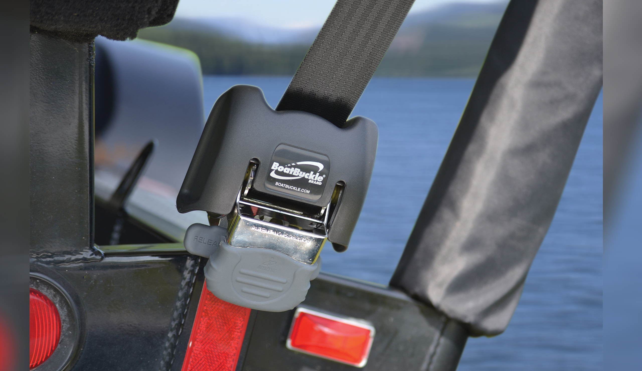 BOAT BUCKLE Standard Retractable Transom Tie Downs, Sold in Pairs